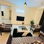 Charming Stay Flat Lucknow
